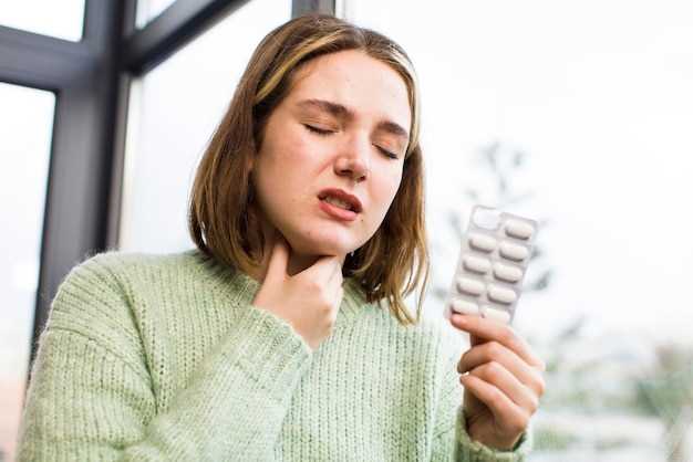 Симптомы и причины сильной боли в горле